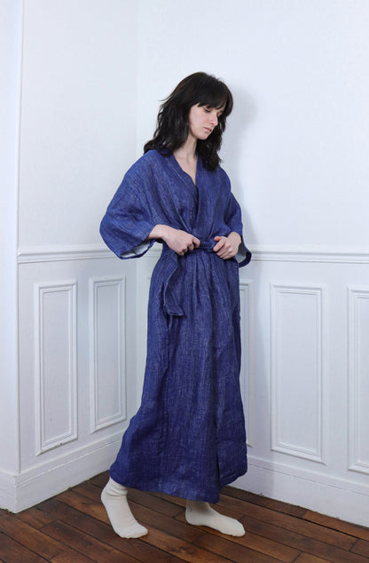 'Iaak' Linen Dressing Gown - Ribbon blue